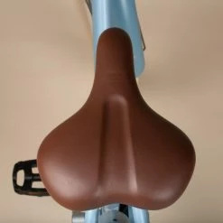 VELO DE VILLE ELOPS 520 CADRE BAS BLEU JEANS -Vélos éLectriques Soldes velo de ville elops 520 cadre bas bleu jeans 2 1 600x600 1