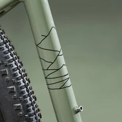 VÉLO DE VOYAGE RIVERSIDE TOURING 920 PNEUS SCHWALBE THUNDER BURT -Vélos éLectriques Soldes velo de voyage riverside touring 920 pneus schwalbe thunder burt 16 600x600 1