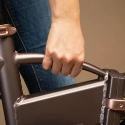 VELO PLIANT A ASSISTANCE ELECTRIQUE TILT 500 TAUPE 30 VELO PLIANT A ASSISTANCE ELECTRIQUE TILT 500 TAUPE -Vélos éLectriques Soldes velo pliant a assistance electrique tilt 500 taupe 6 600x600 1