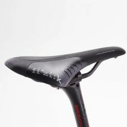 VELO ROUTE EDR CF DURA ACE ROUGE 24 VELO ROUTE EDR CF DURA ACE ROUGE -Vélos éLectriques Soldes velo route edr cf dura ace rouge 9 600x600 1