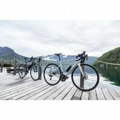 VÉLO ROUTE FEMME EDR CARBONE DISC SHIMANO 105 BEIGE -Vélos éLectriques Soldes velo route femme edr carbone disc shimano 105 beige 9 1 600x600 1