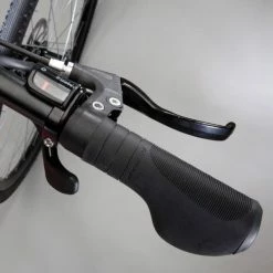 VÉLO TOUT CHEMIN RIVERSIDE 500 GRIS ROUGE 15 VÉLO TOUT CHEMIN RIVERSIDE 500 GRIS ROUGE -Vélos éLectriques Soldes velo tout chemin riverside 500 gris rouge 2 600x600 1