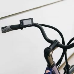 VÉLO VILLE ÉLECTRIQUE - NEOMOUV CARLINA HYDRAULIQUE - CYAN -Vélos éLectriques Soldes velo ville electrique neomouv carlina hydraulique cyan 5 600x600 1